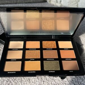 ARTIST COUTURE - Supreme Nudes Palette